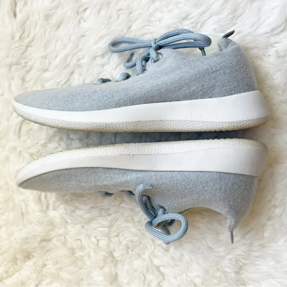 ALLBIRDS women’s wool runner shoes size 8 baby blue MSRP $98 - Picture 5 of 9